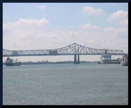 Bridge that Spans the Mississippi (c) 2004 DCoyote