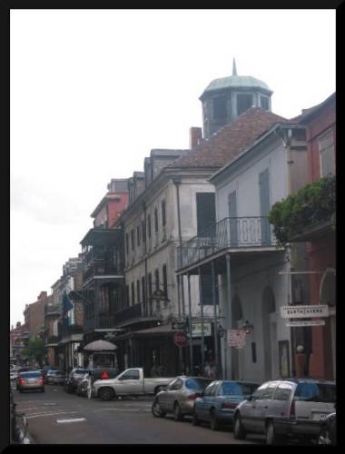 The Napoleon House (middle building), New Orleans (c) 2004 DCoyote